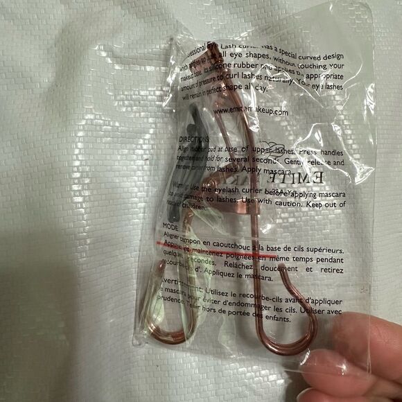 EMITE - PROFESSIONAL EYE LASH CURLER - ROSE GOLD, New in packet - Picture 5 of 5